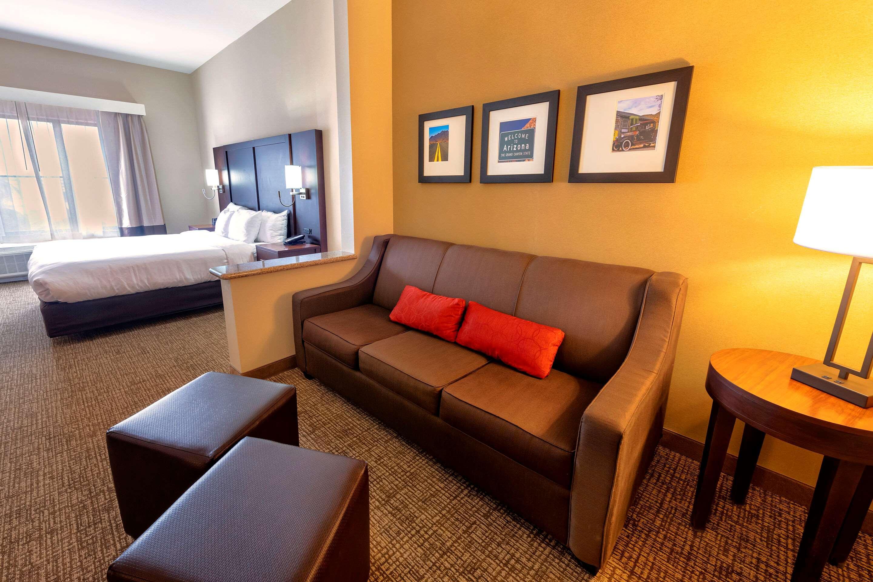 Comfort Suites Goodyear-West Phoenix Extérieur photo