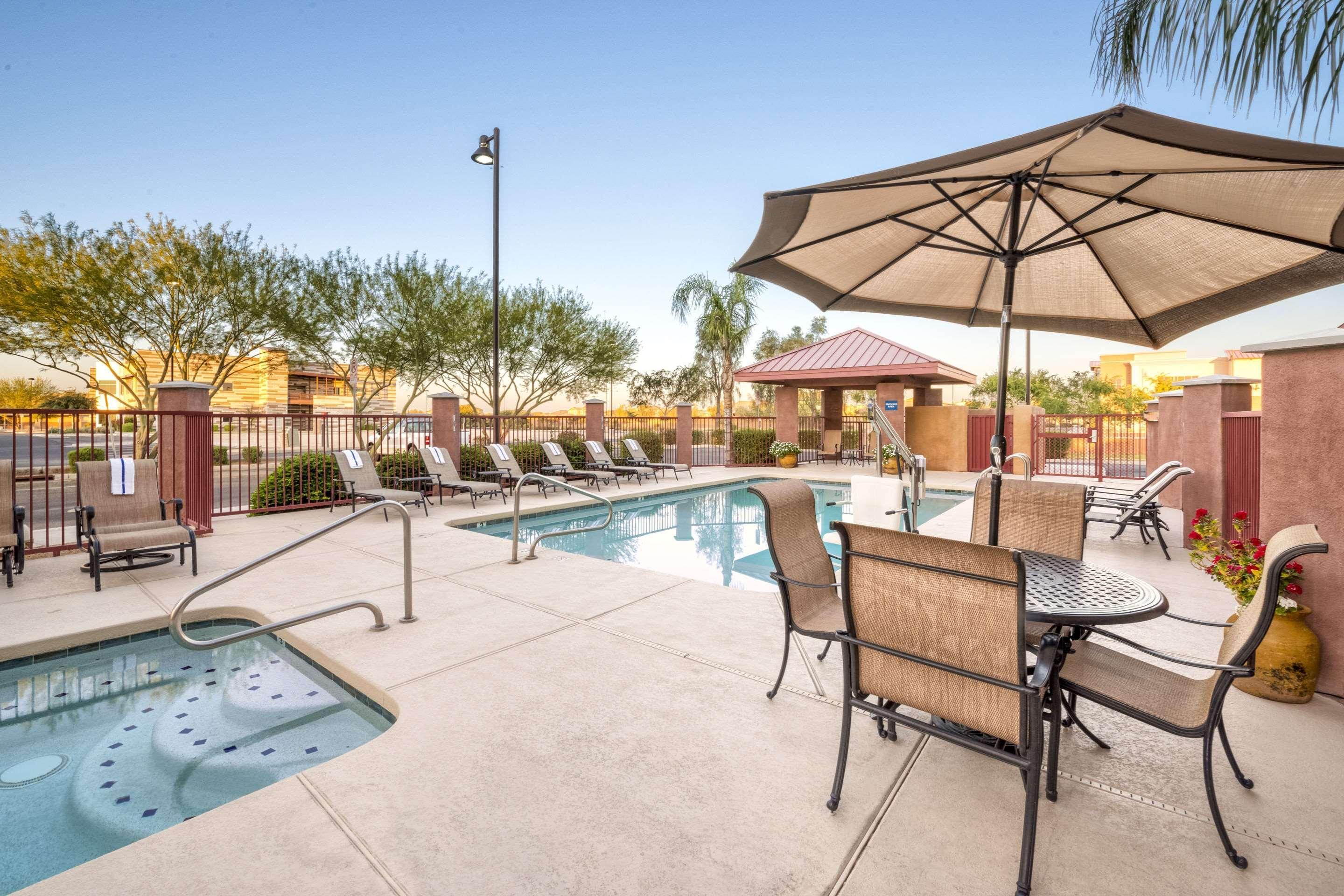 Comfort Suites Goodyear-West Phoenix Extérieur photo