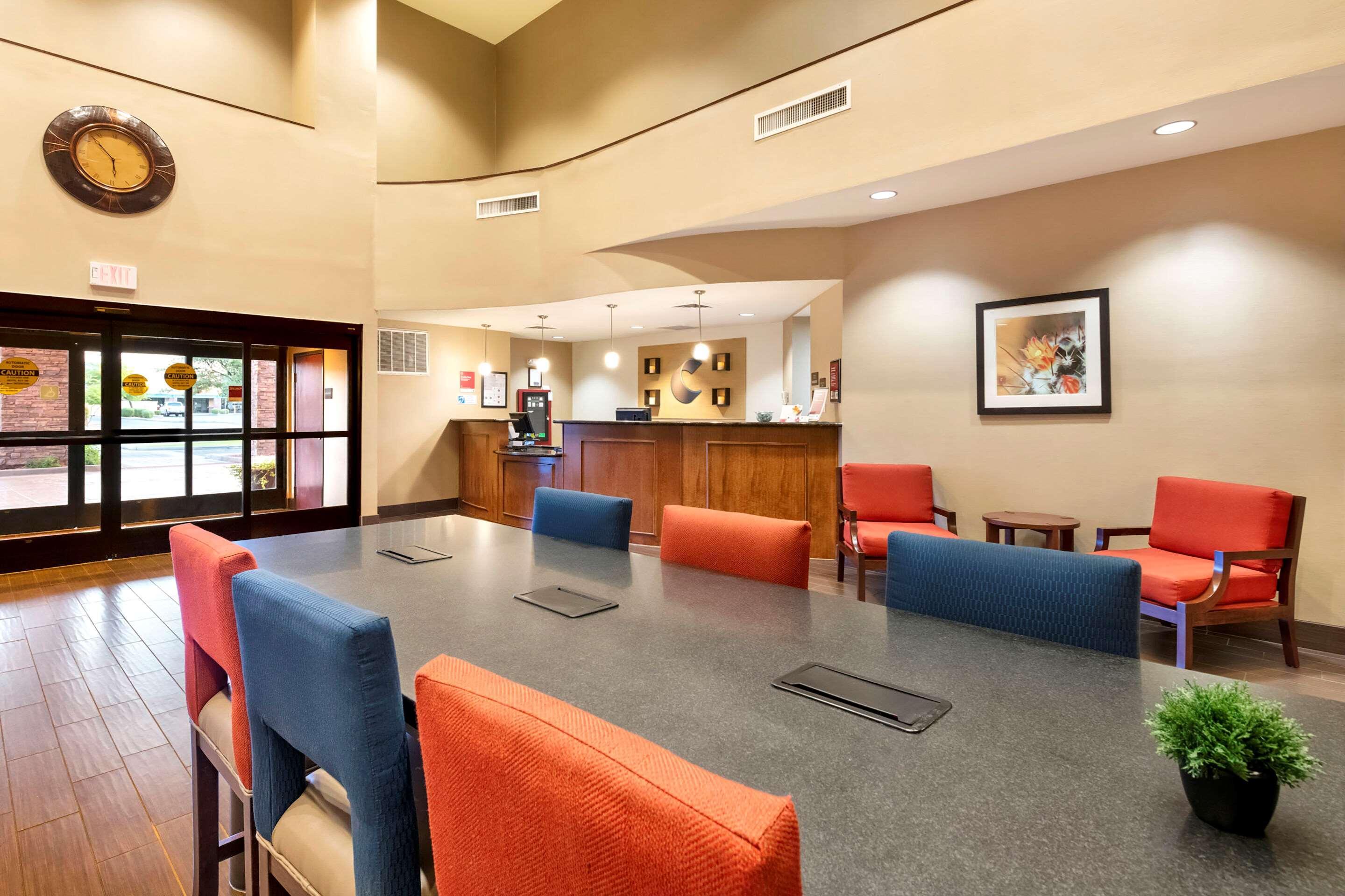 Comfort Suites Goodyear-West Phoenix Extérieur photo