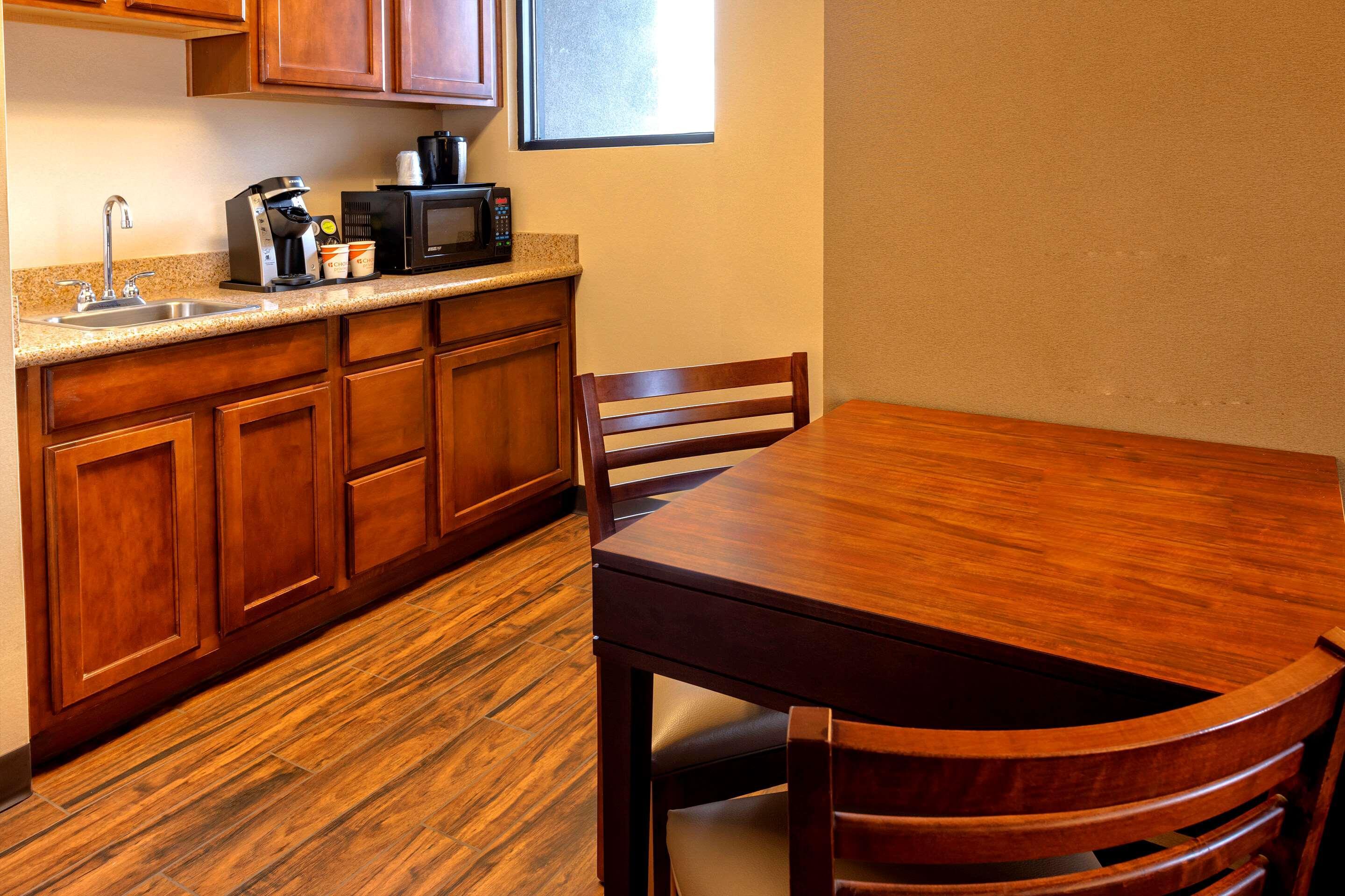 Comfort Suites Goodyear-West Phoenix Extérieur photo