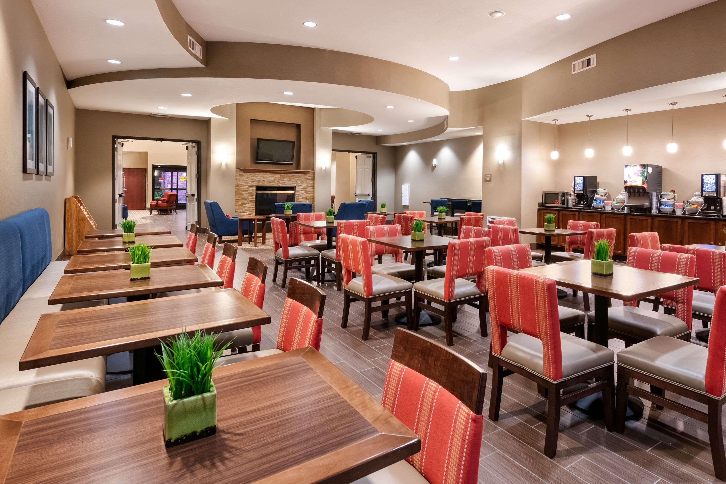 Comfort Suites Goodyear-West Phoenix Extérieur photo