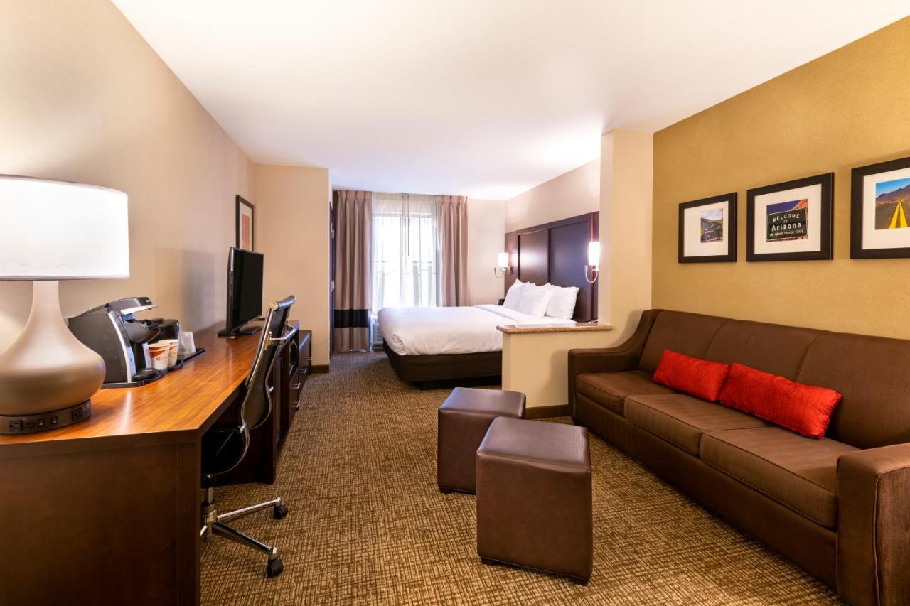 Comfort Suites Goodyear-West Phoenix Extérieur photo